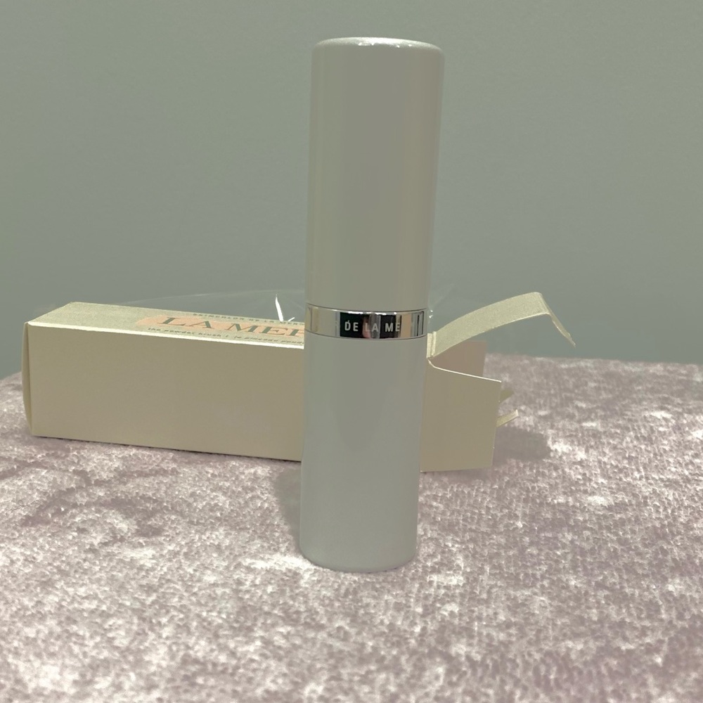 La Mer The Powder Brush - Picture 12 of 16